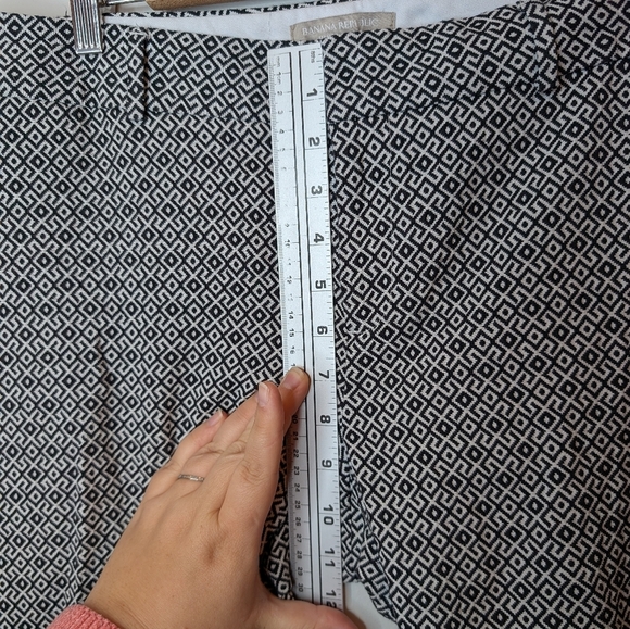 Banana Republic Hampton Ankle Pants Black White Geo Jacquard Design Size 10 - Picture 12 of 12